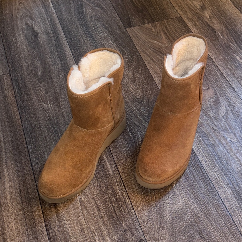 Women's UGG Kristin Slim Ankle Booties